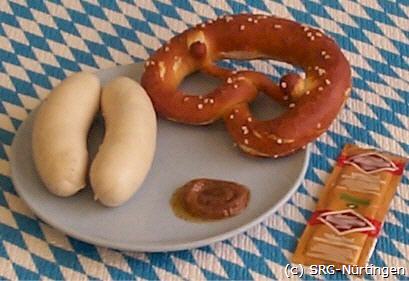 Neujahrsemfpang 2014 - Weißwurst essen.